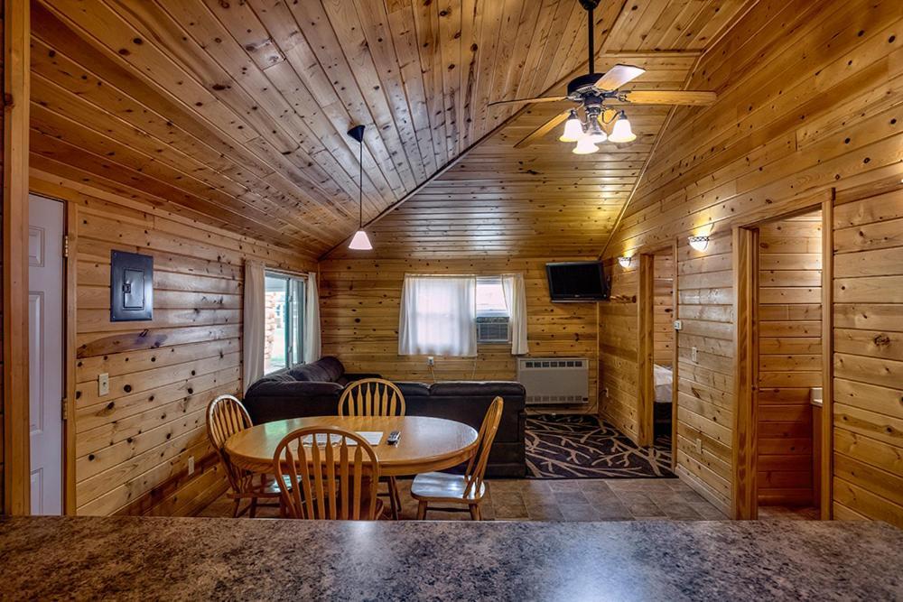 Big River Escape Riverside Cabins Buffalo City Exterior photo