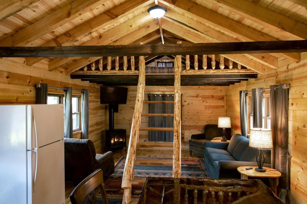 Big River Escape Riverside Cabins Buffalo City Exterior photo